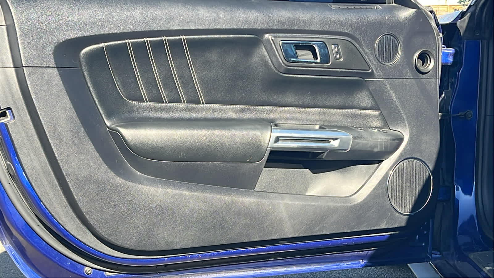 Thumbnail: 2015 Ford Mustang - 23