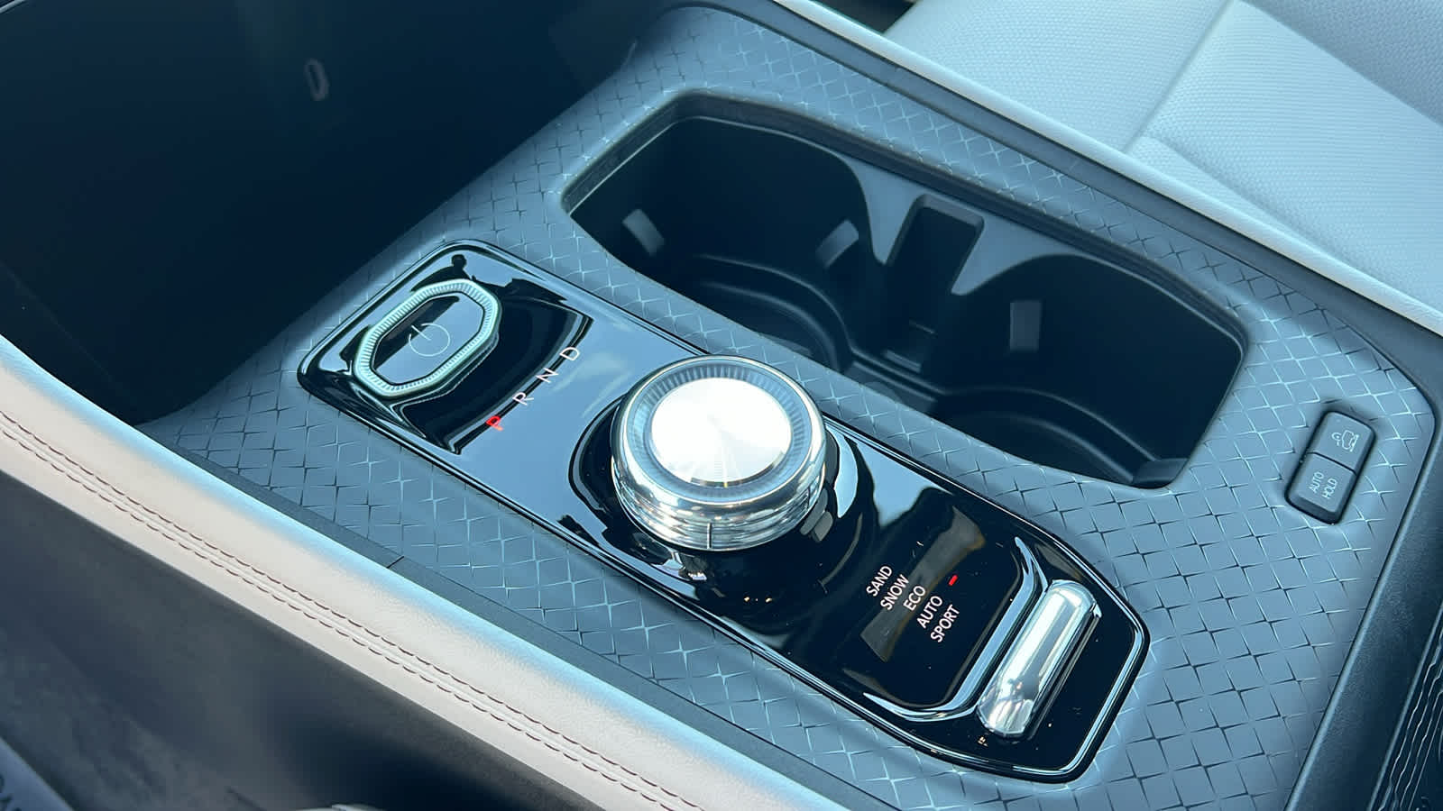 Thumbnail: 2025 Jeep Wagoneer S - 13