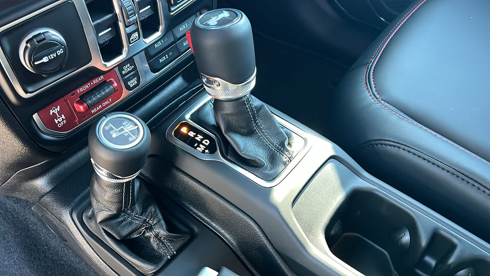 Thumbnail: 2026 Jeep Wrangler - 13