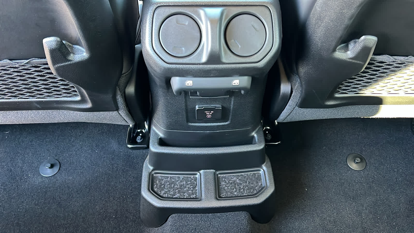 Thumbnail: 2026 Jeep Wrangler - 25