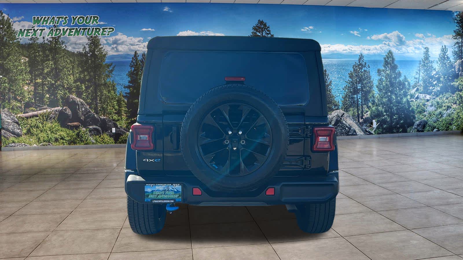 Thumbnail: 2022 Jeep Wrangler - 6