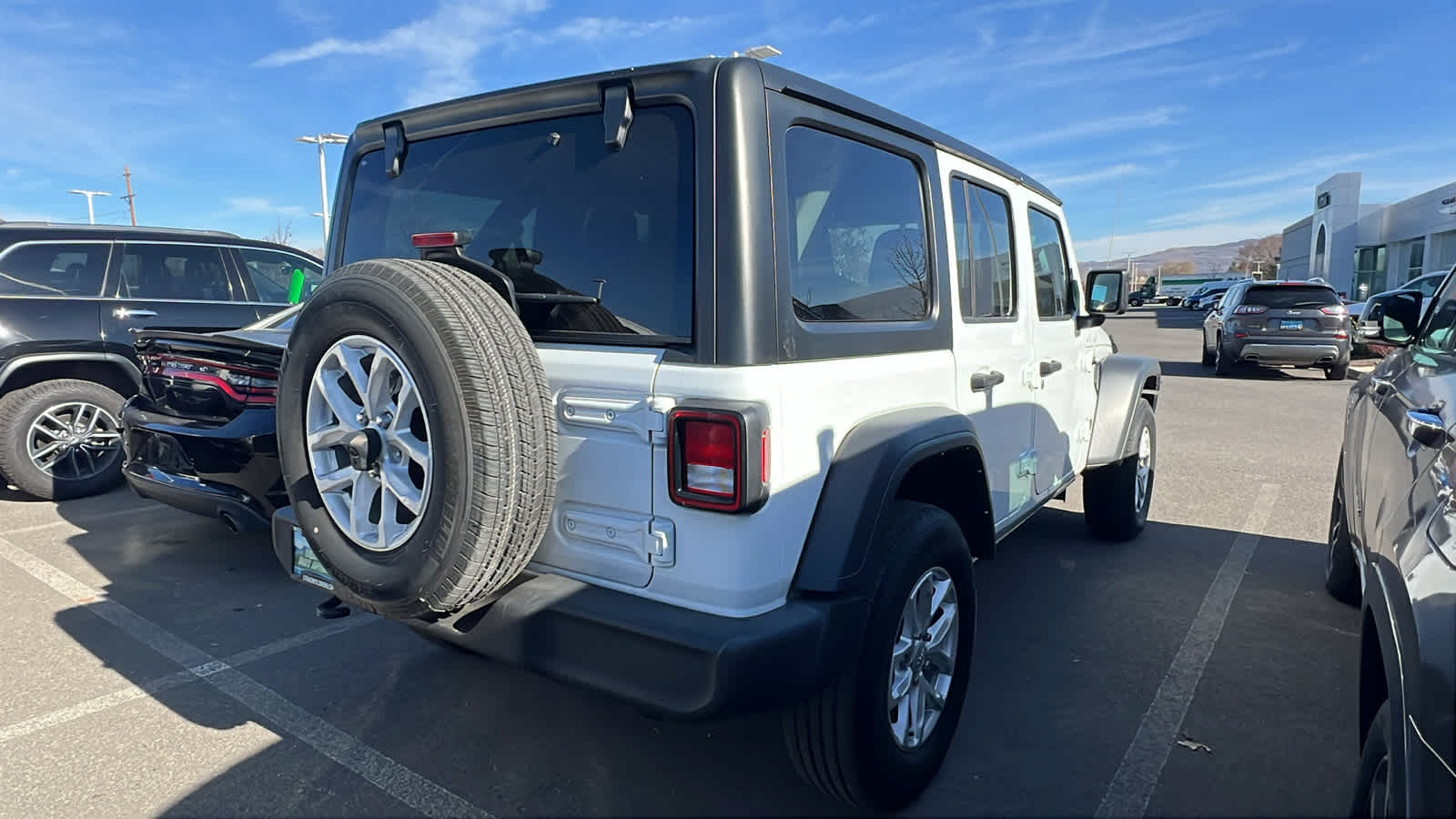 Thumbnail: 2023 Jeep Wrangler - 5