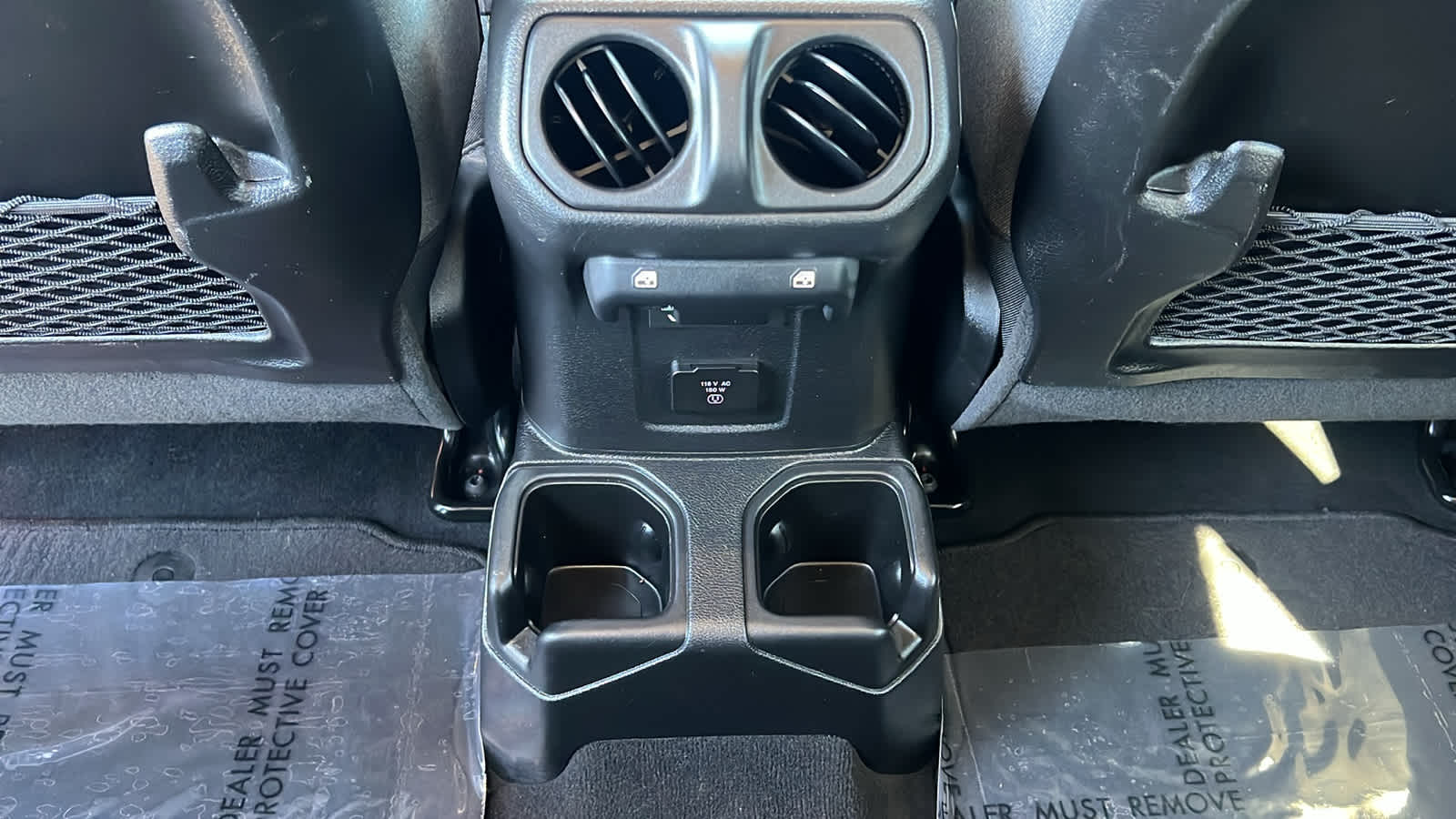 Thumbnail: 2024 Jeep Wrangler - 25