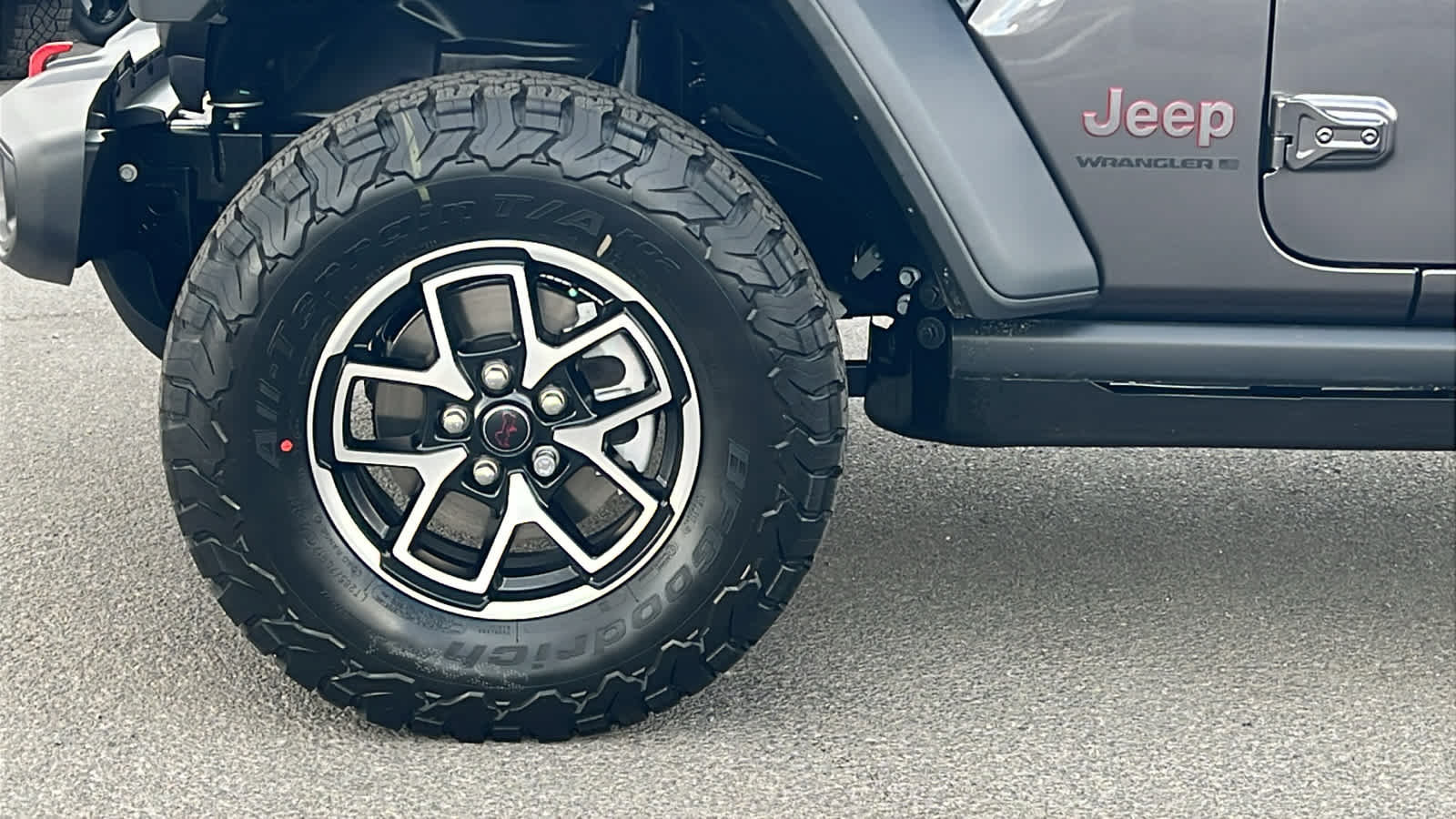 Thumbnail: 2026 Jeep Wrangler - 9
