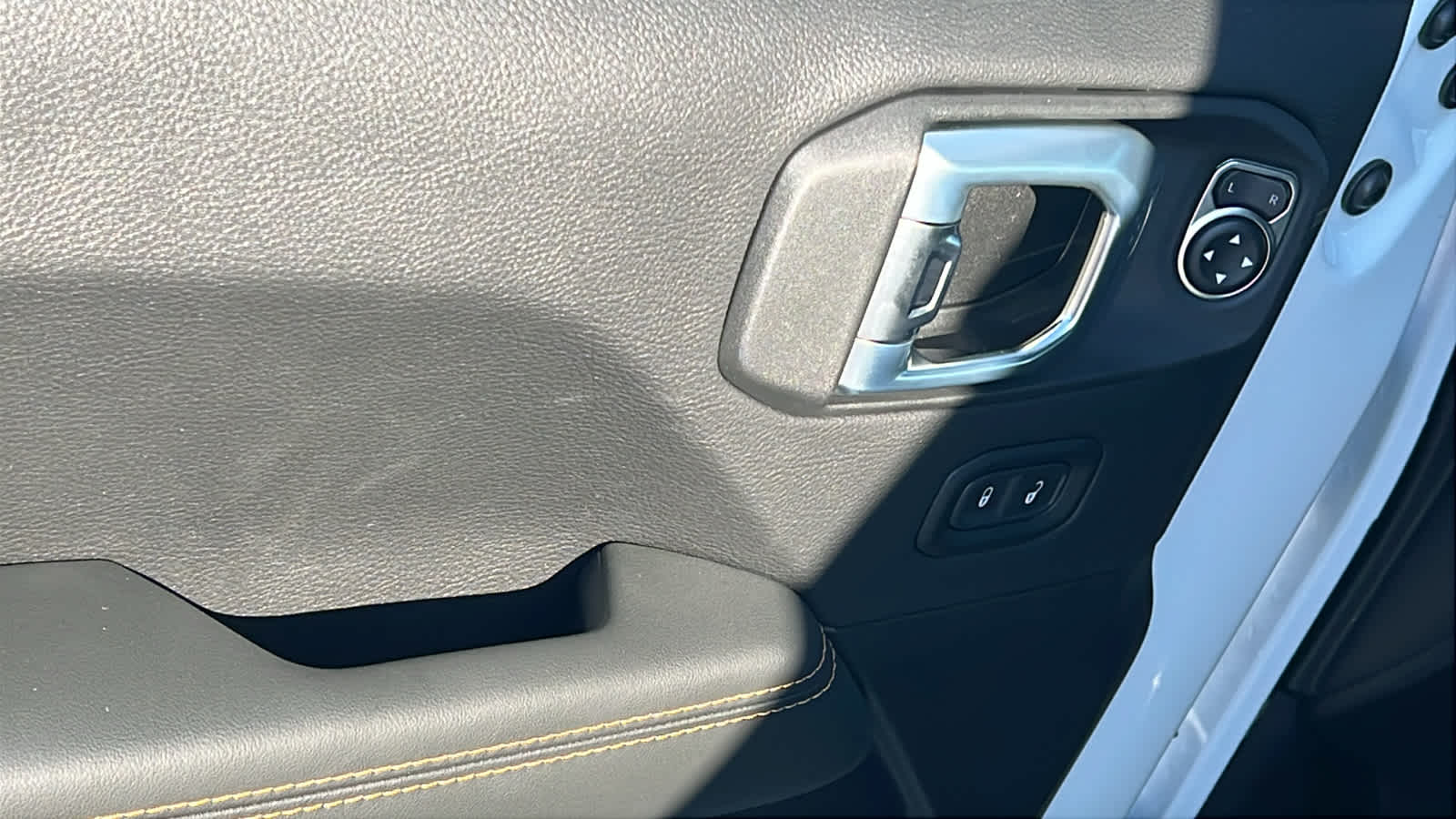 Thumbnail: 2026 Jeep Wrangler - 22