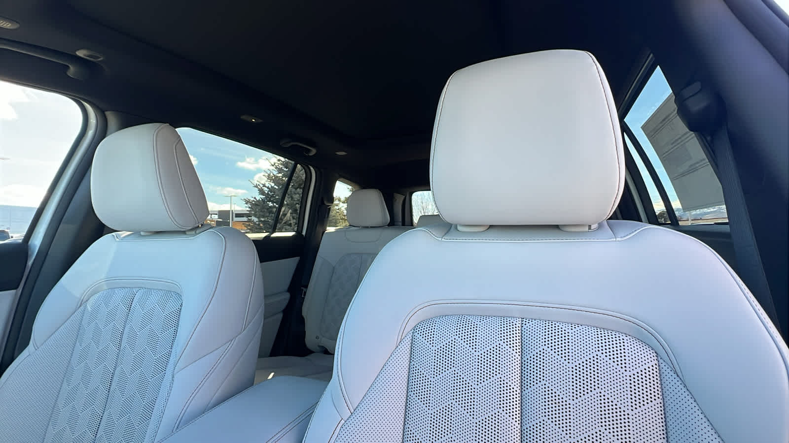 Thumbnail: 2026 Jeep Cherokee - 11