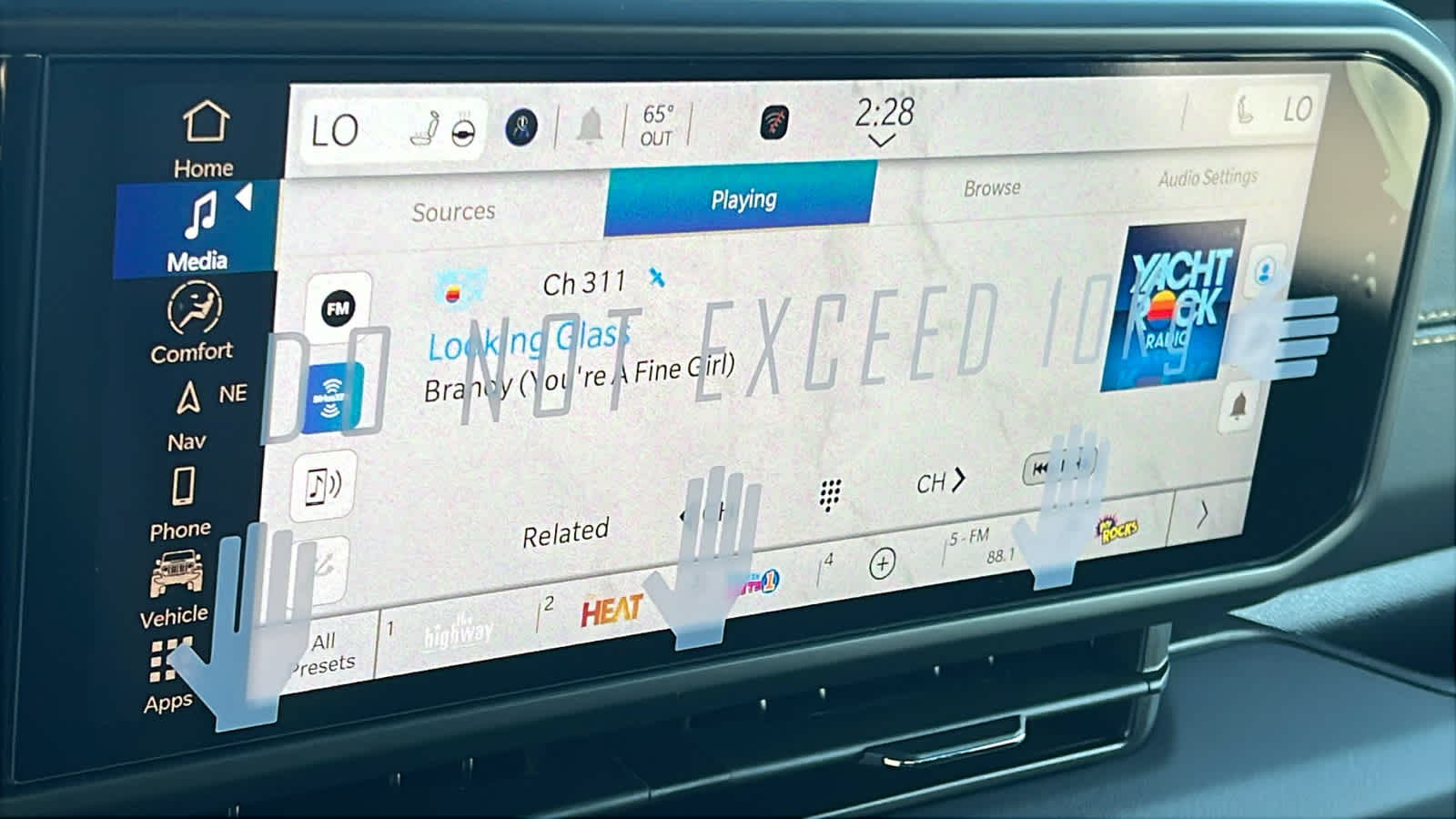 Thumbnail: 2026 Jeep Wrangler - 15