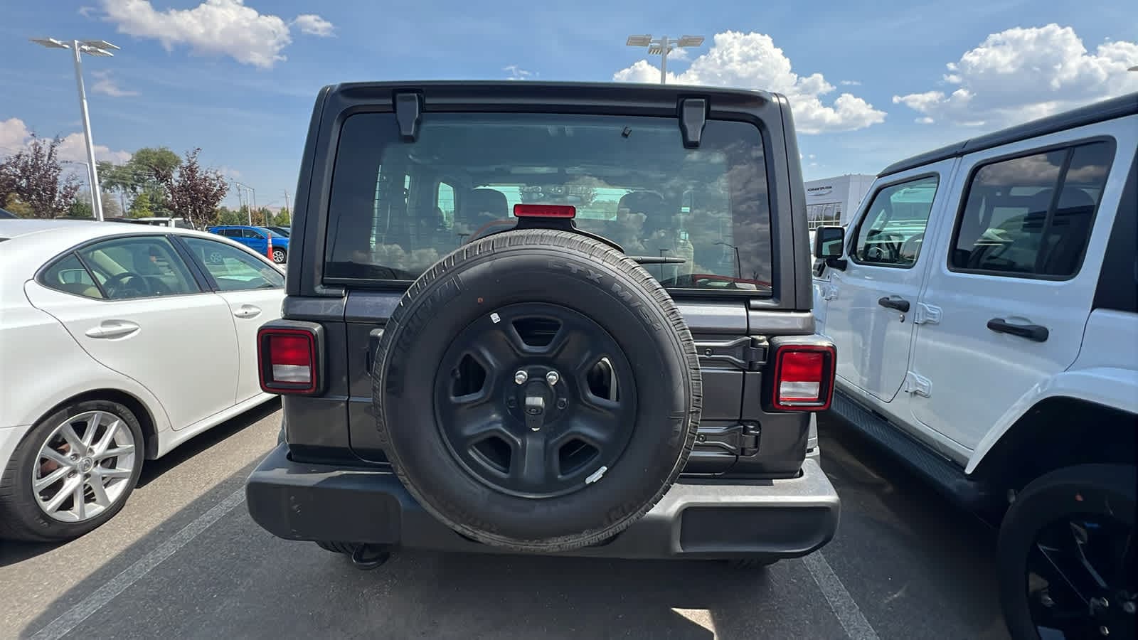 Thumbnail: 2021 Jeep Wrangler - 5