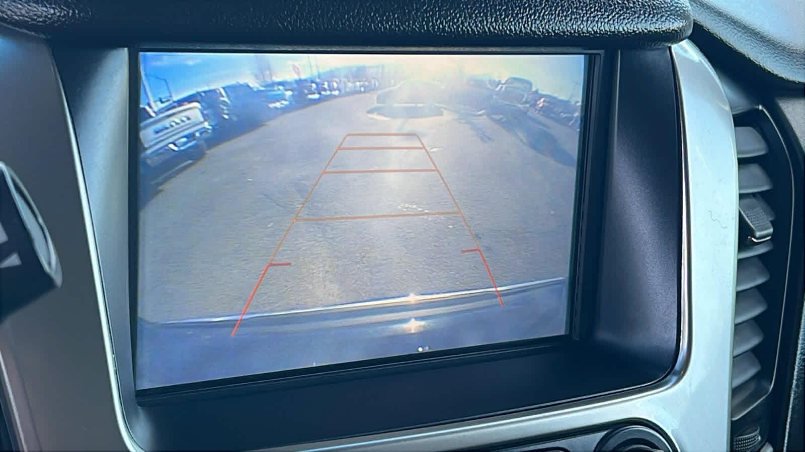 Thumbnail: 2020 Chevrolet Tahoe - 16