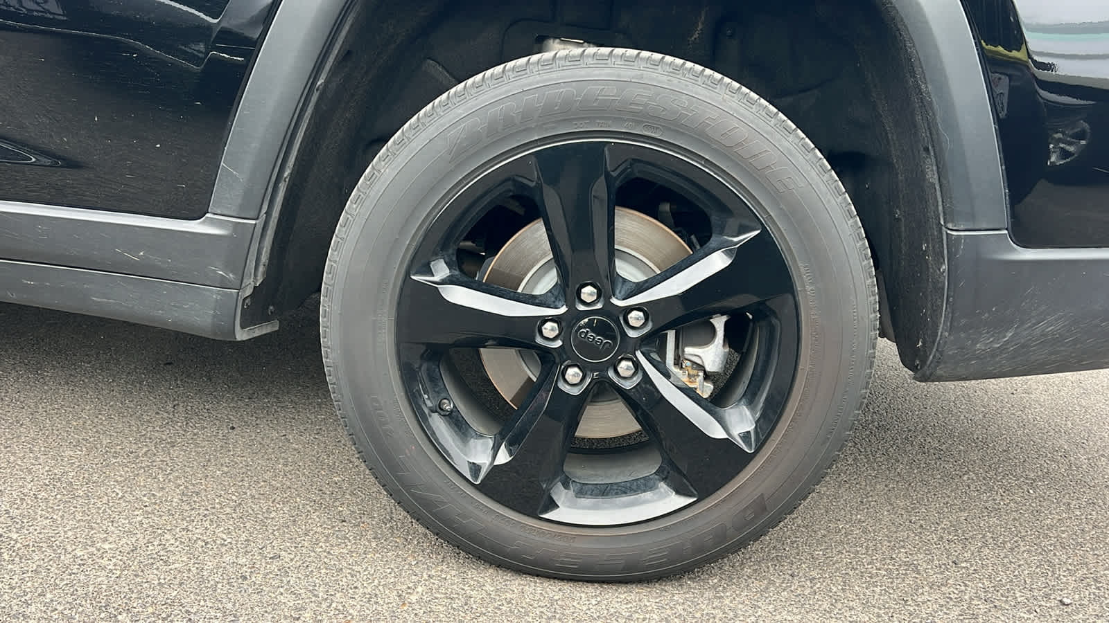 Thumbnail: 2024 Jeep Grand Cherokee L - 9