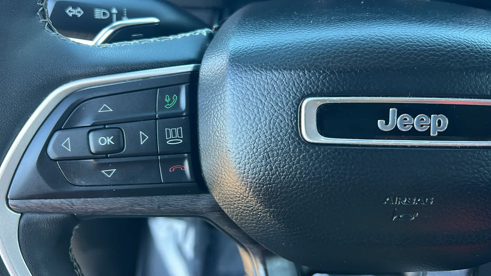 Thumbnail: 2023 Jeep Grand Cherokee - 19