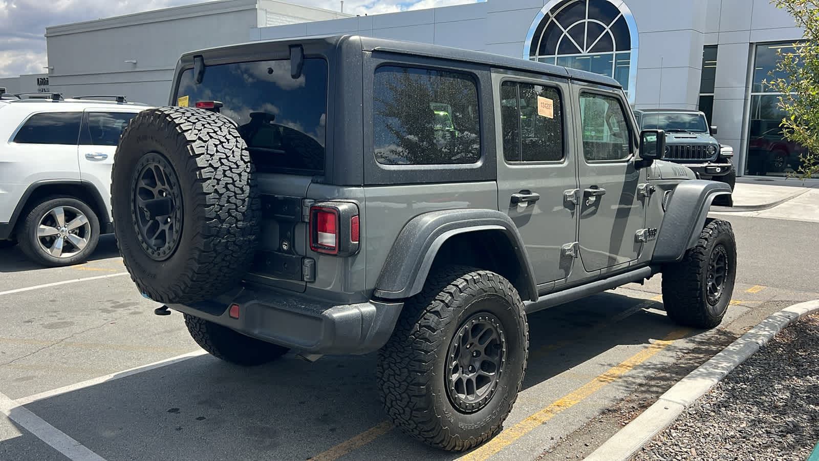 Thumbnail: 2023 Jeep Wrangler - 5