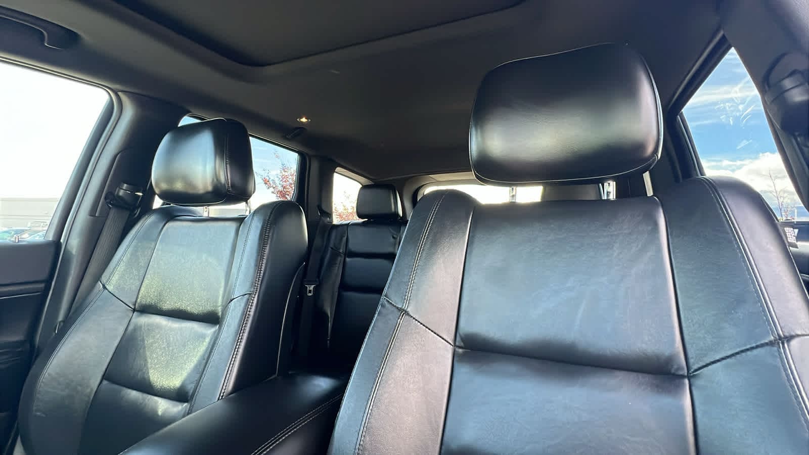 Thumbnail: 2018 Jeep Grand Cherokee - 11