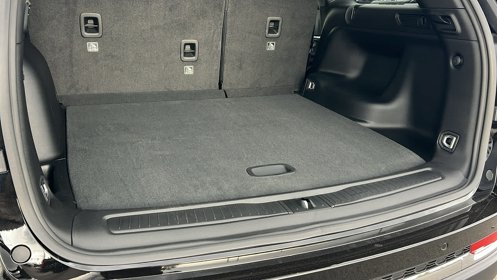 Thumbnail: 2025 Jeep Grand Cherokee - 27