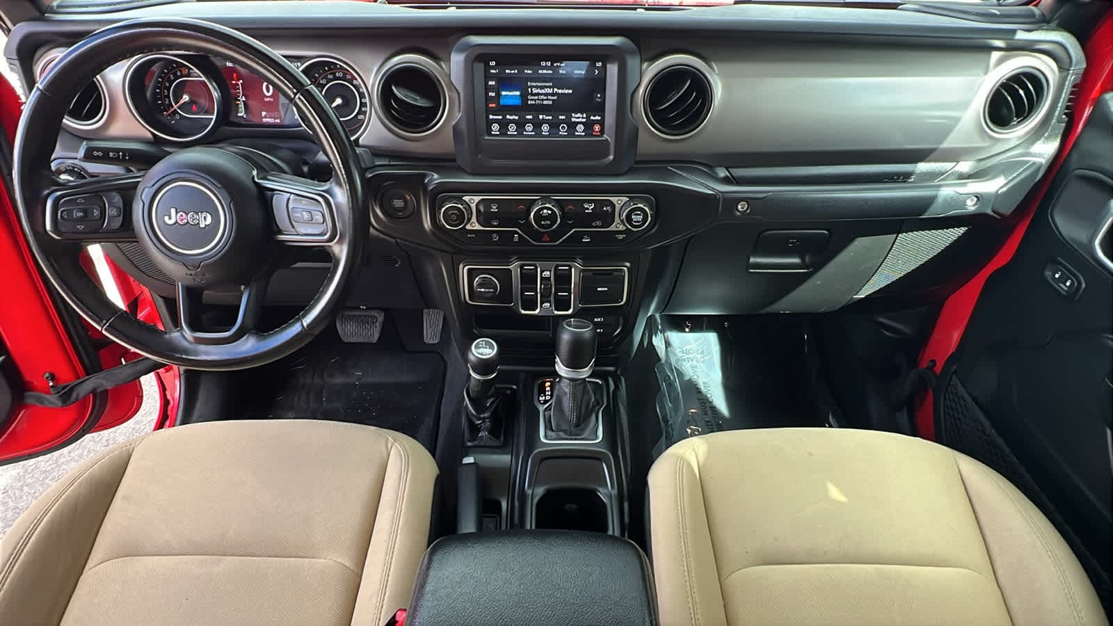 Thumbnail: 2020 Jeep Gladiator - 26