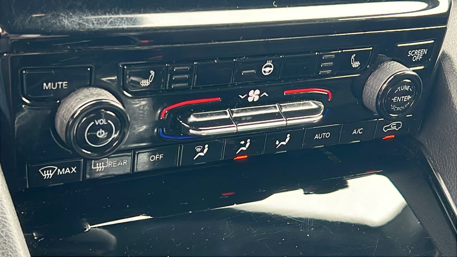 Thumbnail: 2021 Jeep Grand Cherokee L - 14