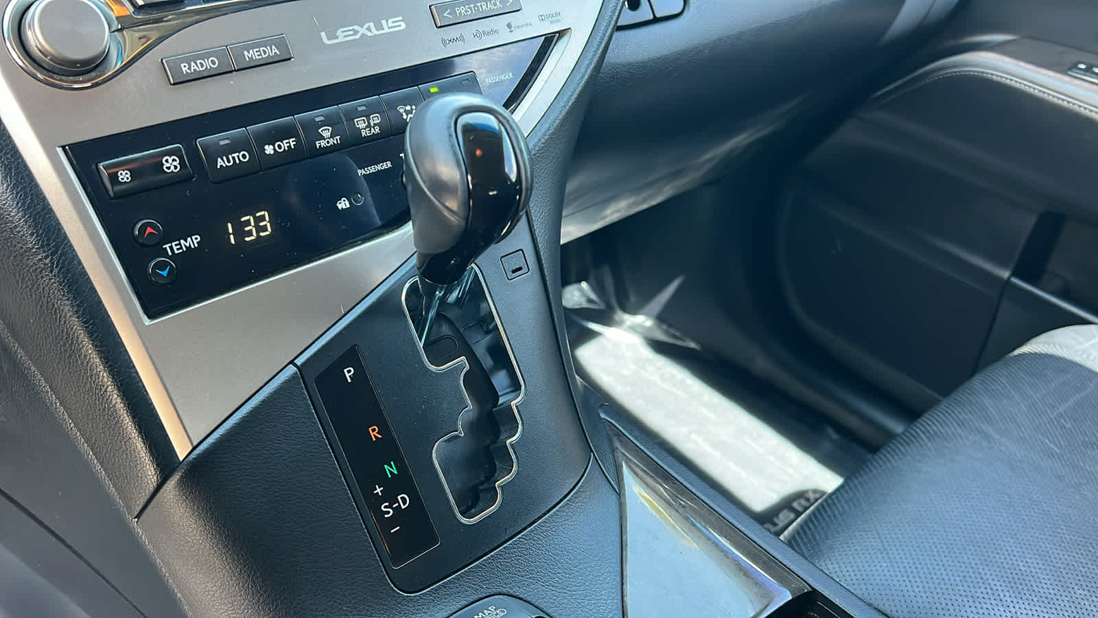 Thumbnail: 2015 Lexus RX - 13