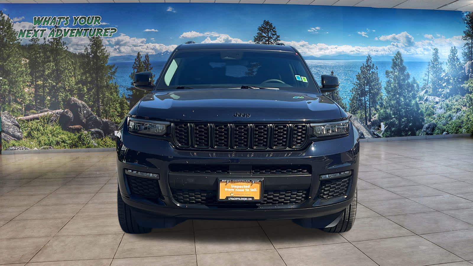 2023 Jeep Grand Cherokee Limited photo 2