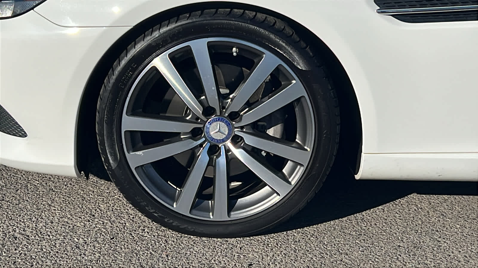 Thumbnail: 2017 Mercedes-Benz SLC - 9