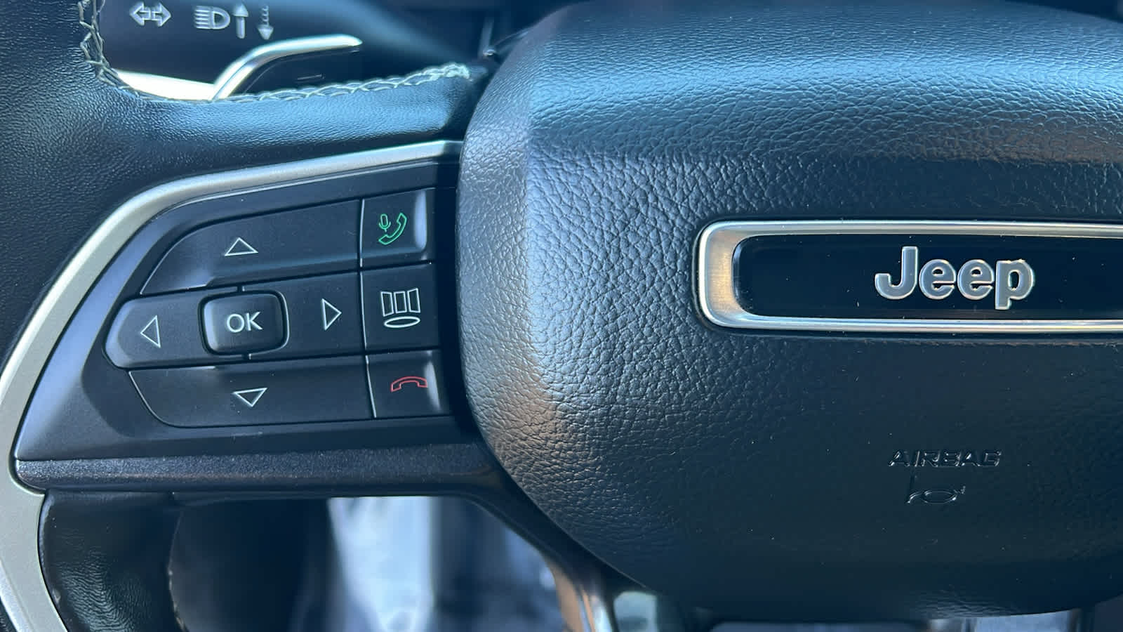 Thumbnail: 2022 Jeep Grand Cherokee - 19