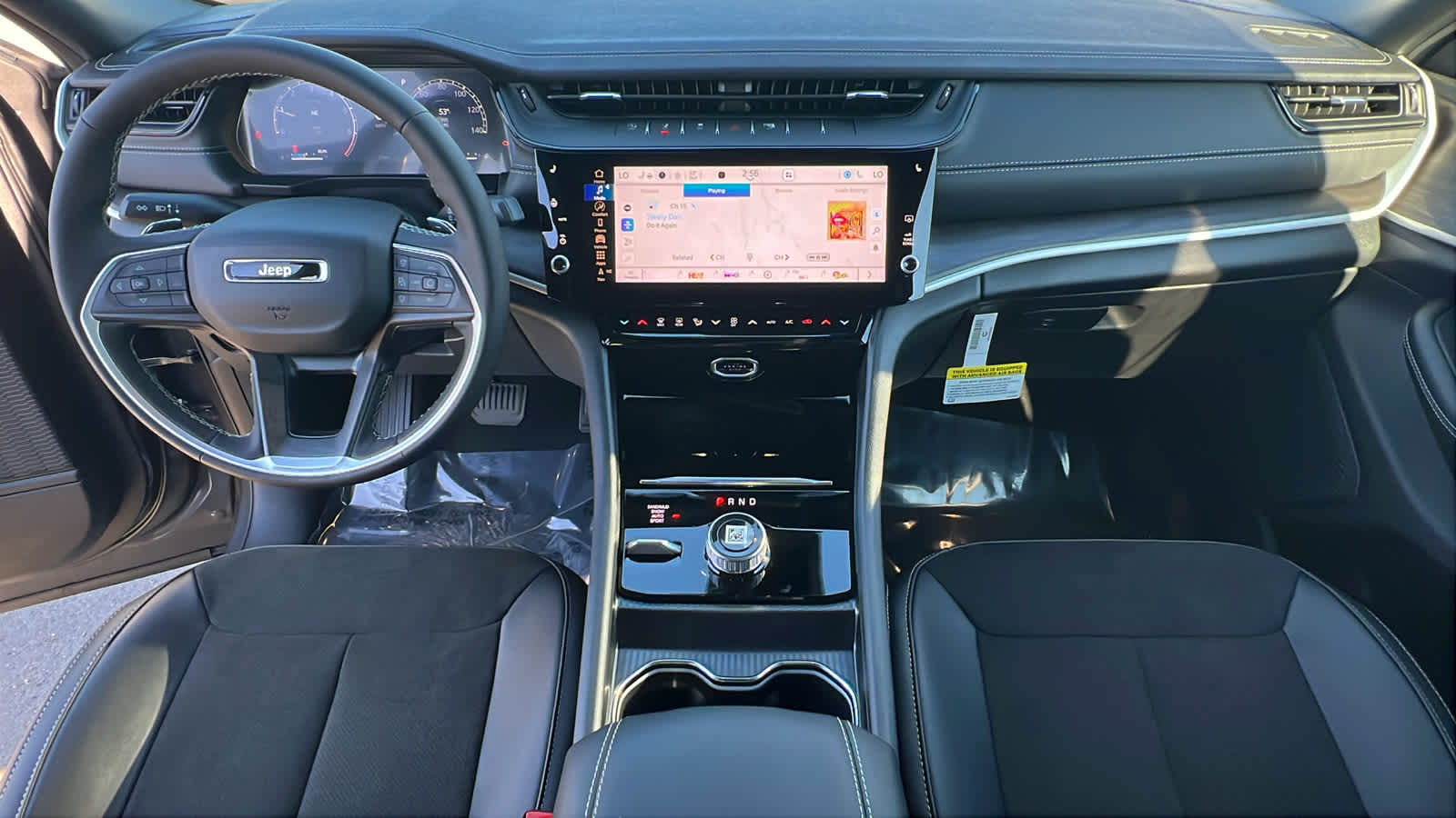 Thumbnail: 2026 Jeep Grand Cherokee - 26