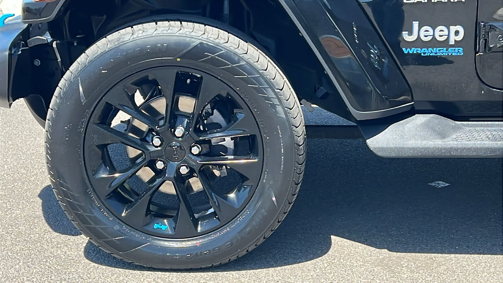 2022 Jeep Wrangler Unlimited Sahara 9