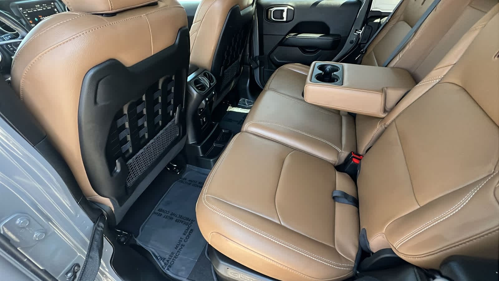 2021 Jeep Wrangler Unlimited Rubicon 24