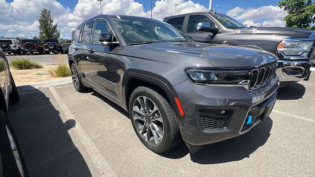 Used 2024 Jeep Grand Cherokee 4xe Overland SUV