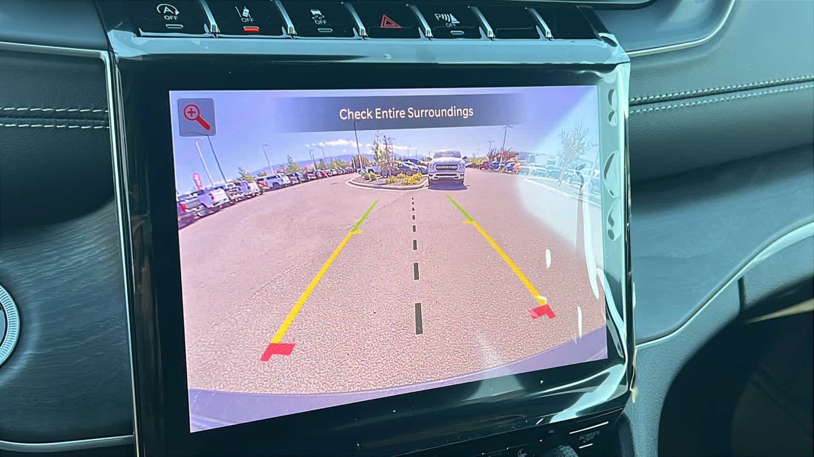 Thumbnail: 2025 Jeep Grand Cherokee - 16