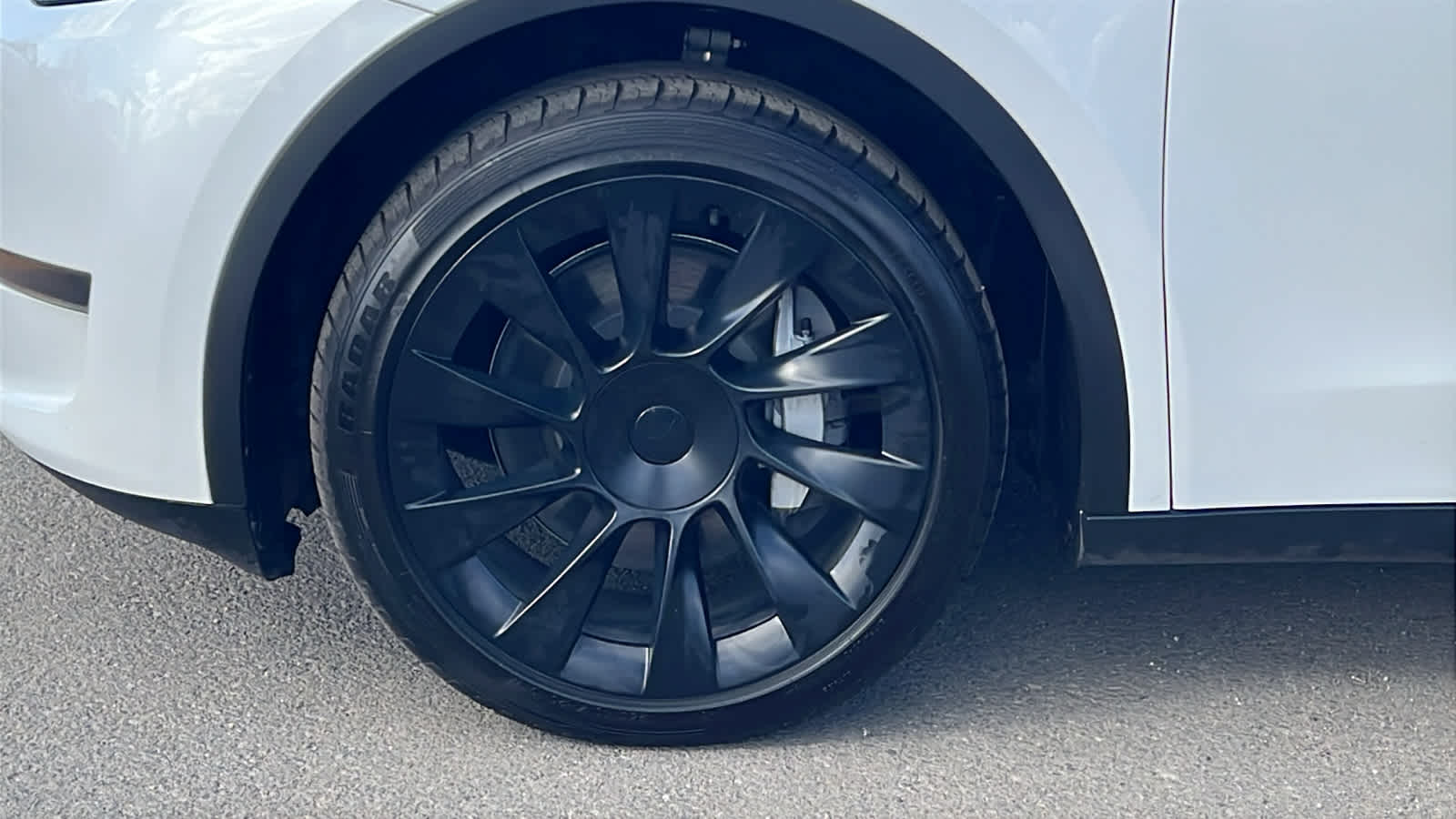 Thumbnail: 2023 Tesla Model Y - 9