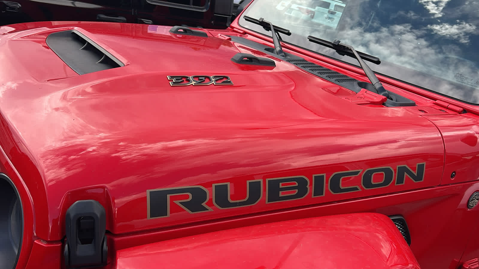 2024 Jeep Wrangler Rubicon 392 photo 2