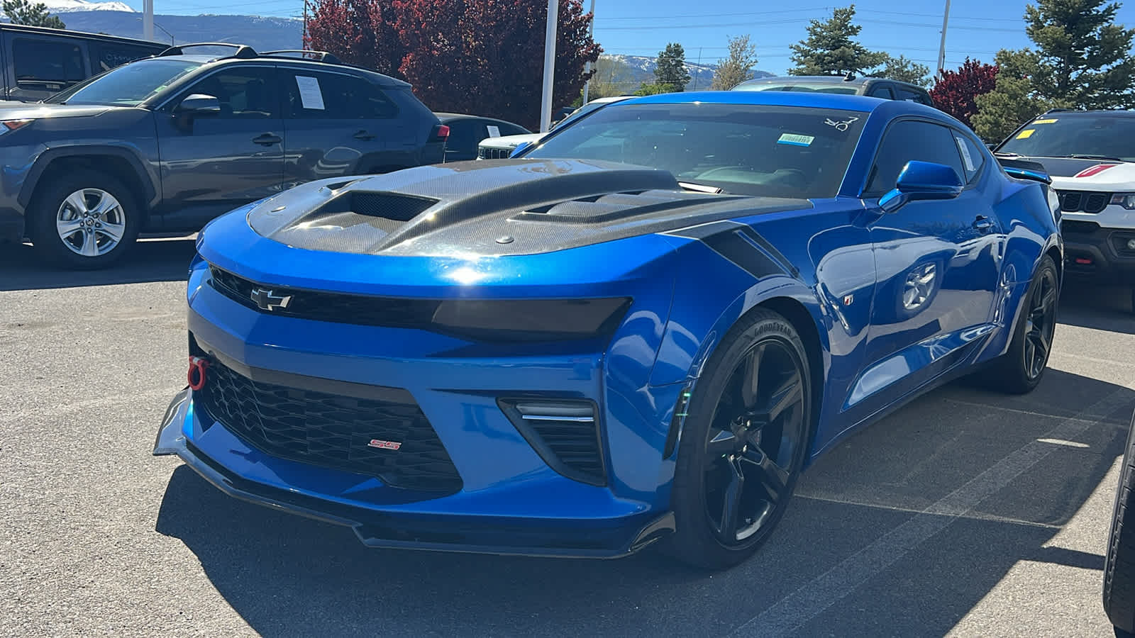 Thumbnail: 2018 Chevrolet Camaro - 1