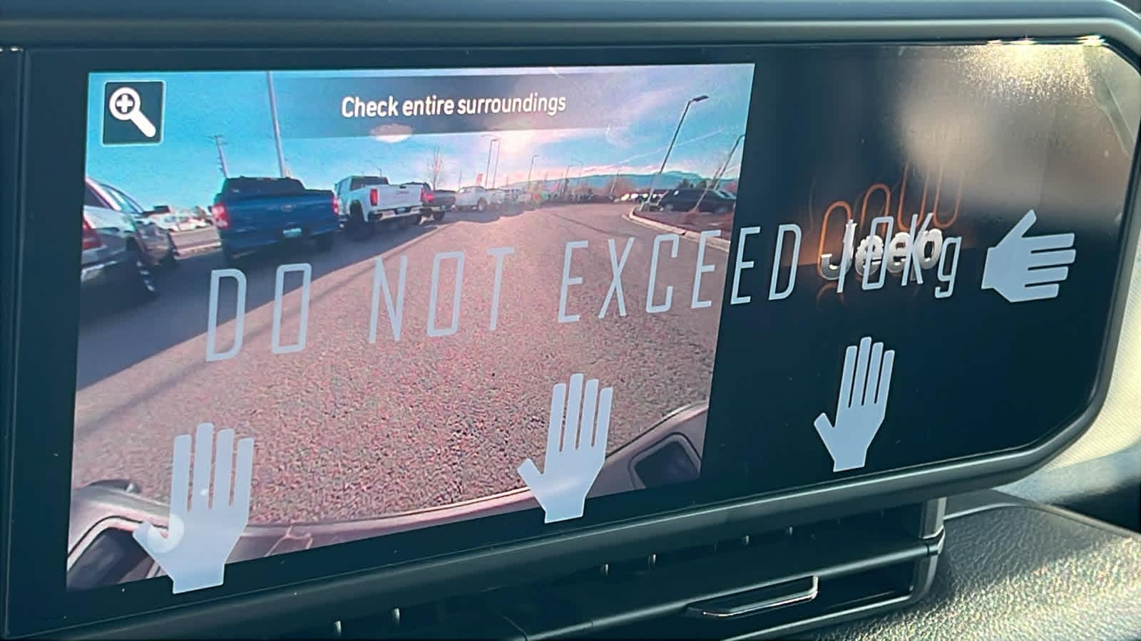 Thumbnail: 2026 Jeep Gladiator - 16