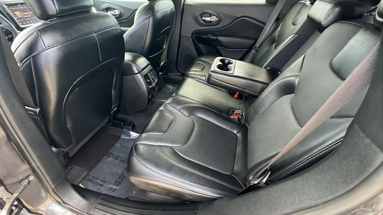 Thumbnail: 2023 Jeep Cherokee - 24