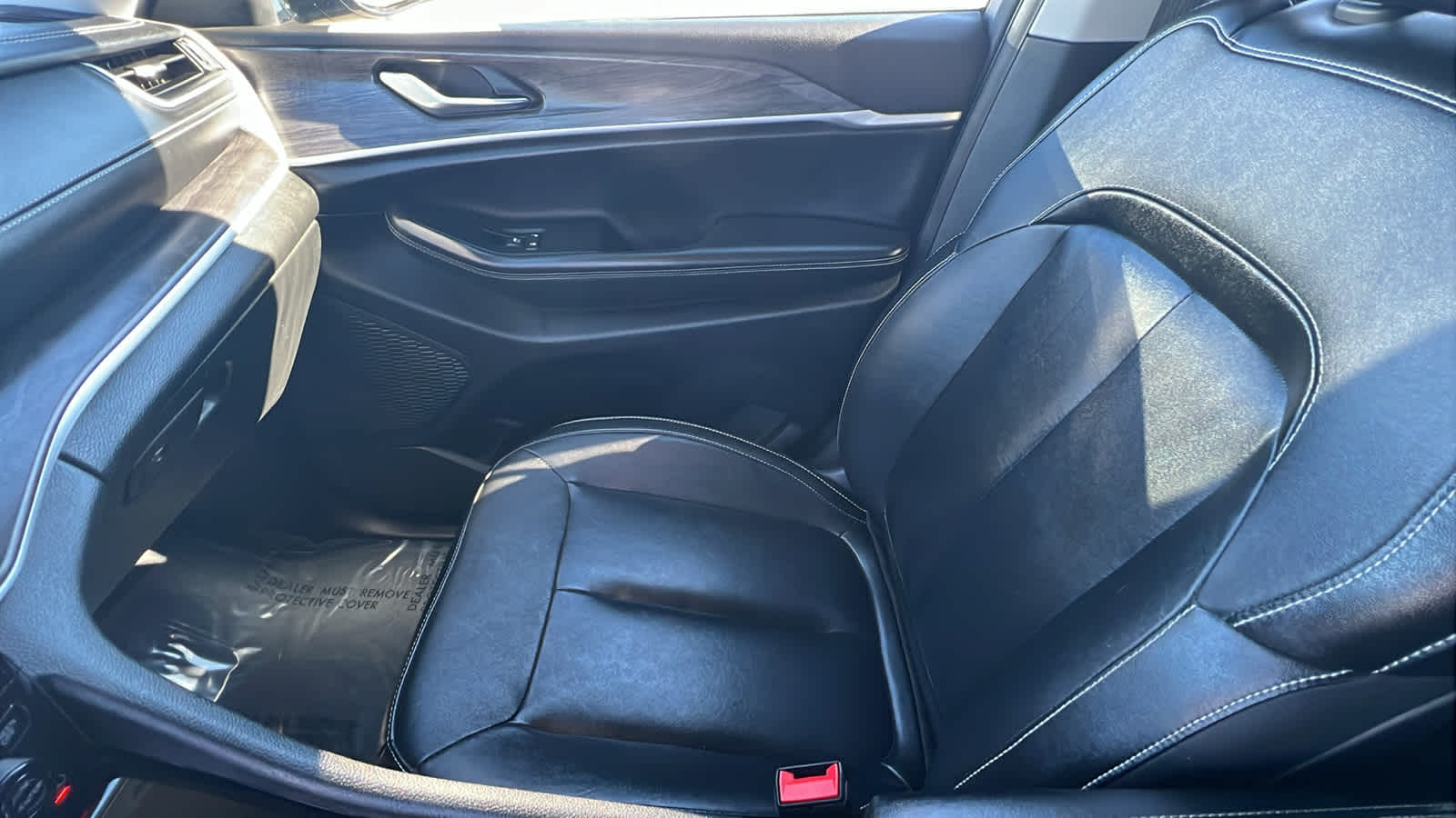 Thumbnail: 2023 Jeep Grand Cherokee - 12