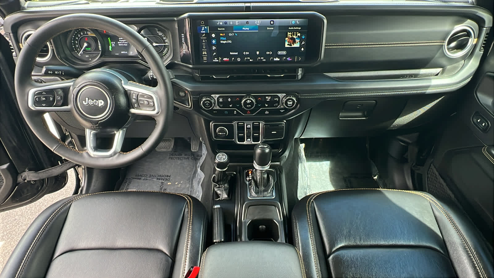 Thumbnail: 2024 Jeep Wrangler - 26