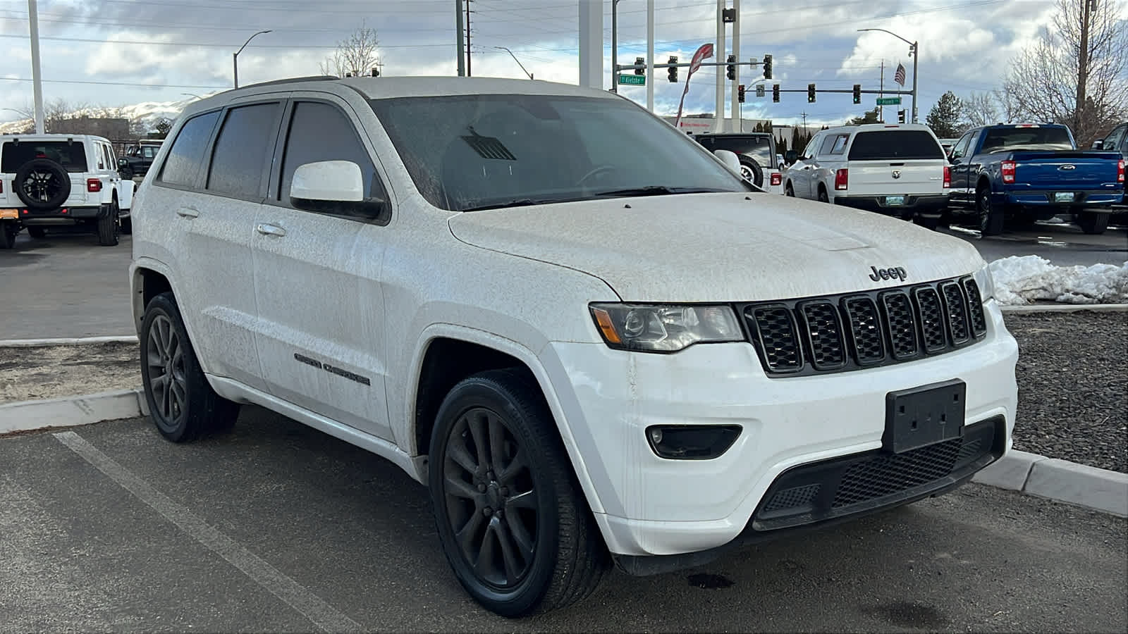 Thumbnail: 2019 Jeep Grand Cherokee - 3