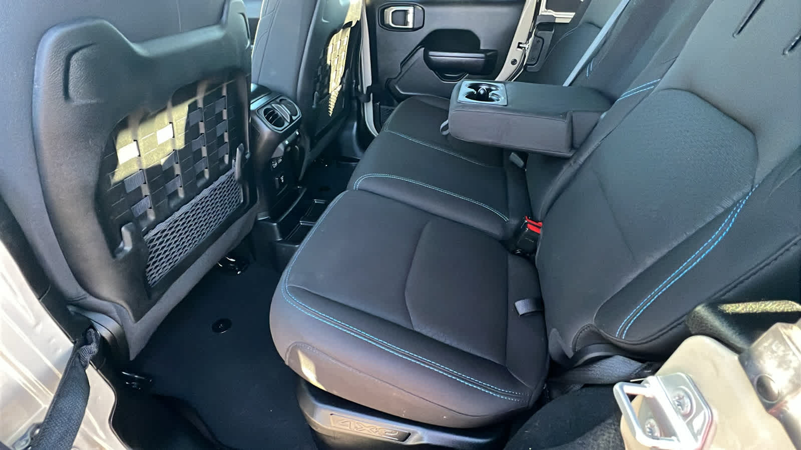 Thumbnail: 2022 Jeep Wrangler - 24