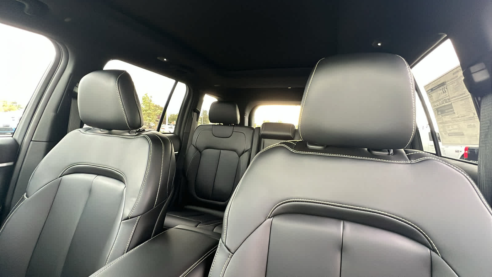 Thumbnail: 2025 Jeep Grand Cherokee - 11