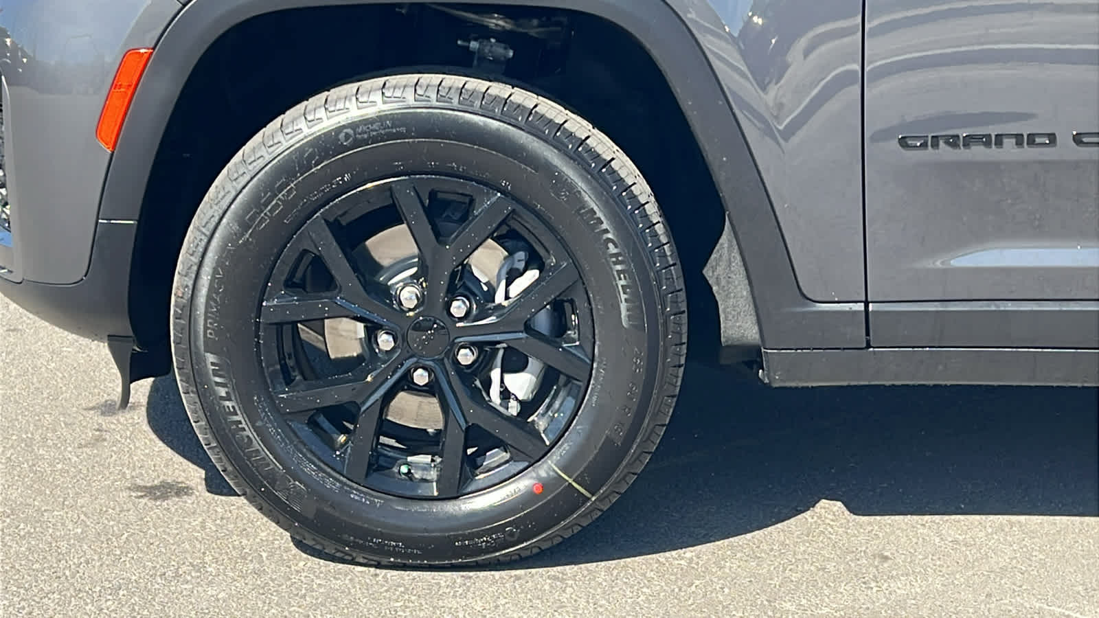 Thumbnail: 2026 Jeep Grand Cherokee - 9