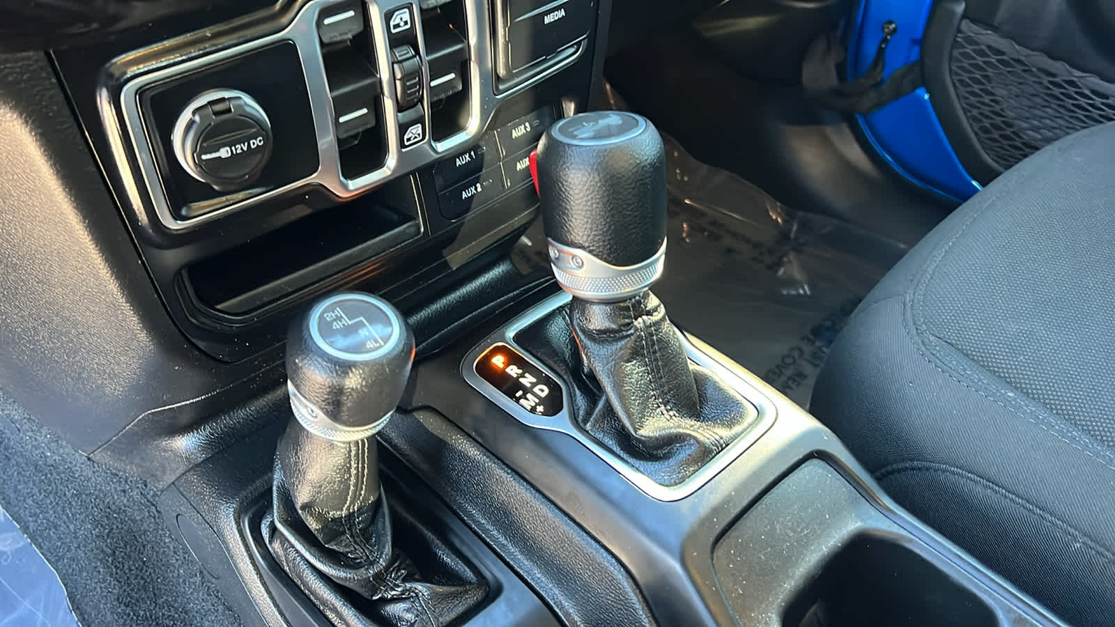 Thumbnail: 2022 Jeep Wrangler - 13