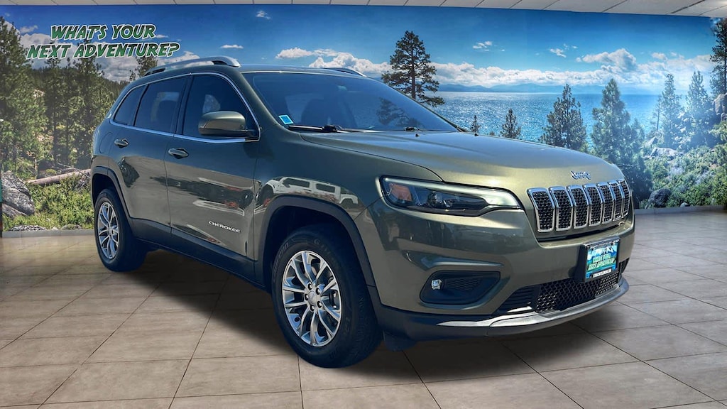 Used 2019 Jeep Cherokee Latitude Plus SUV