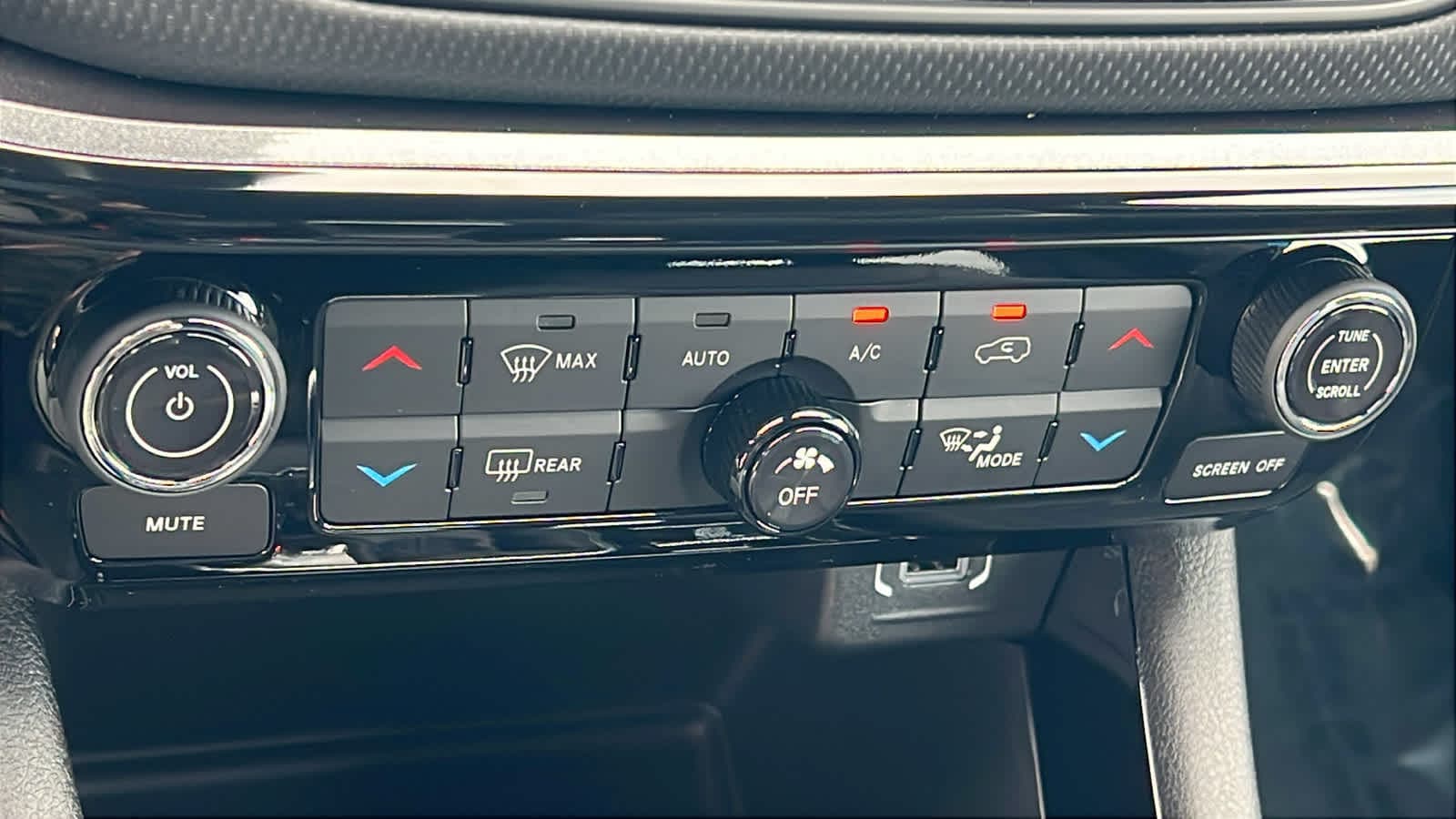 Thumbnail: 2026 Jeep Compass - 14