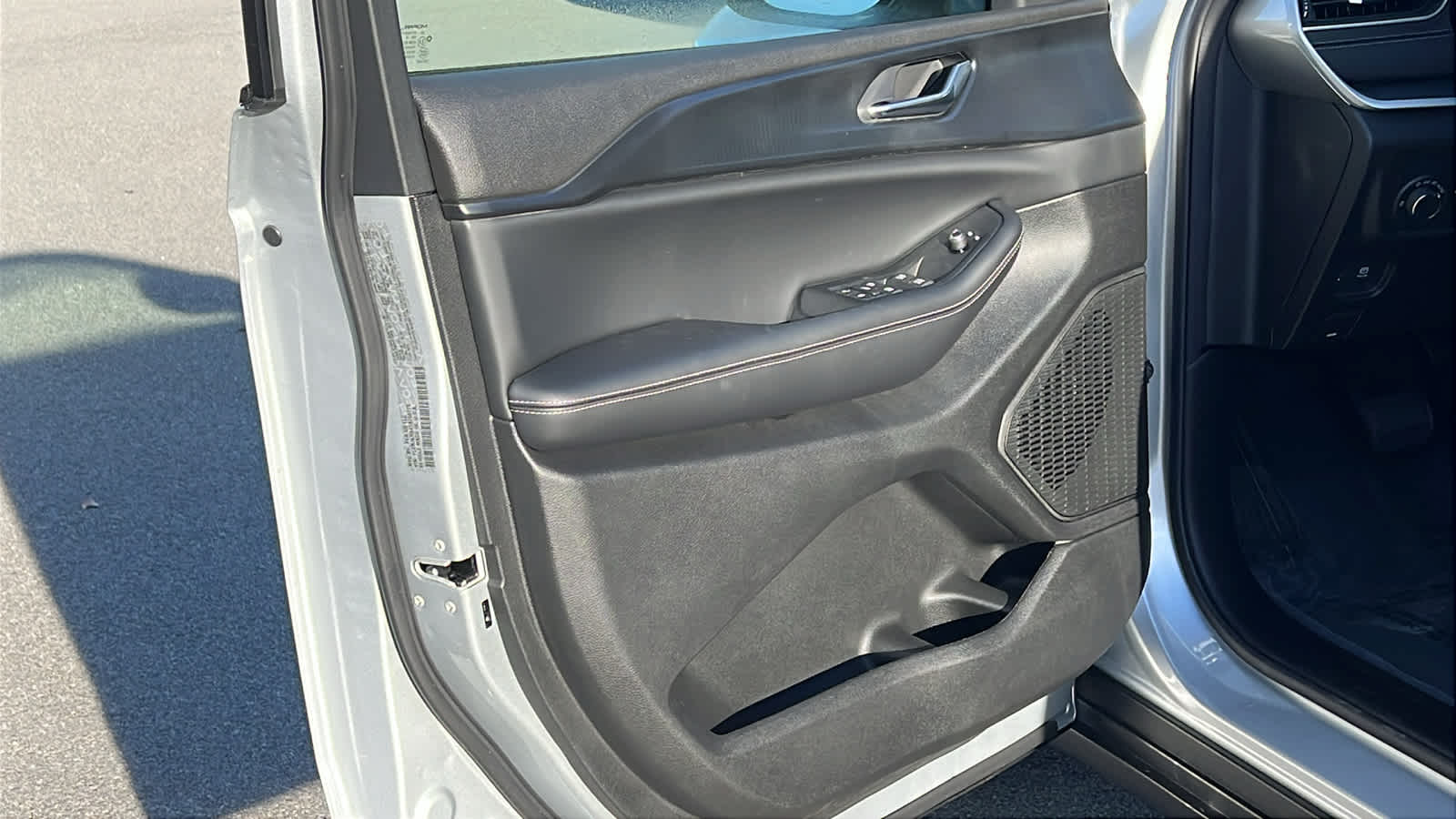 Thumbnail: 2025 Jeep Grand Cherokee L - 22