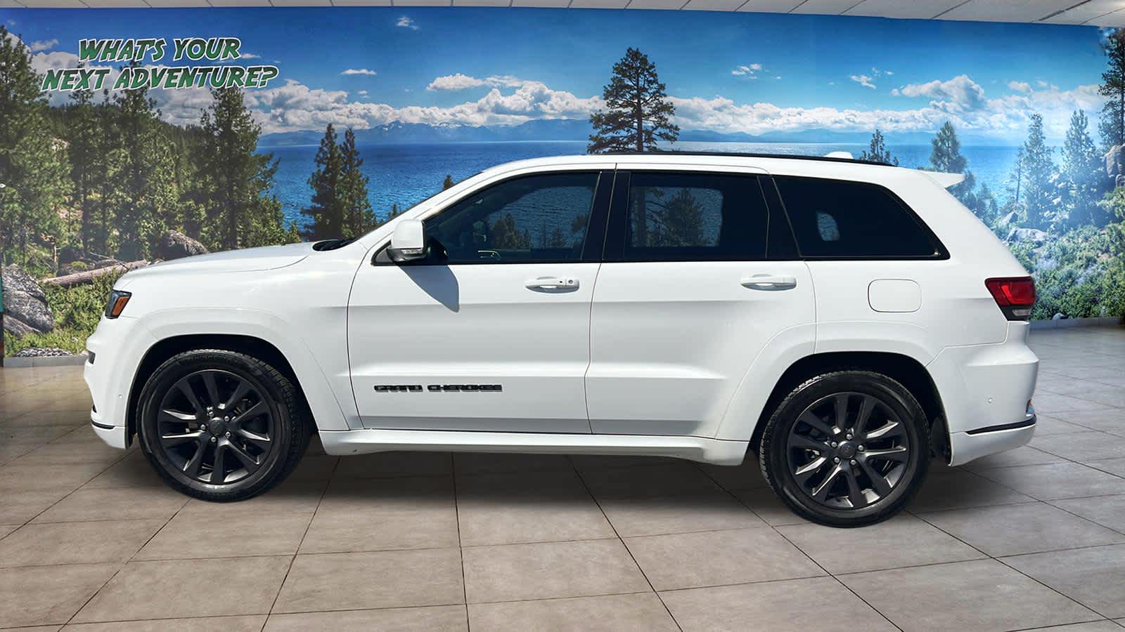 Thumbnail: 2018 Jeep Grand Cherokee - 8