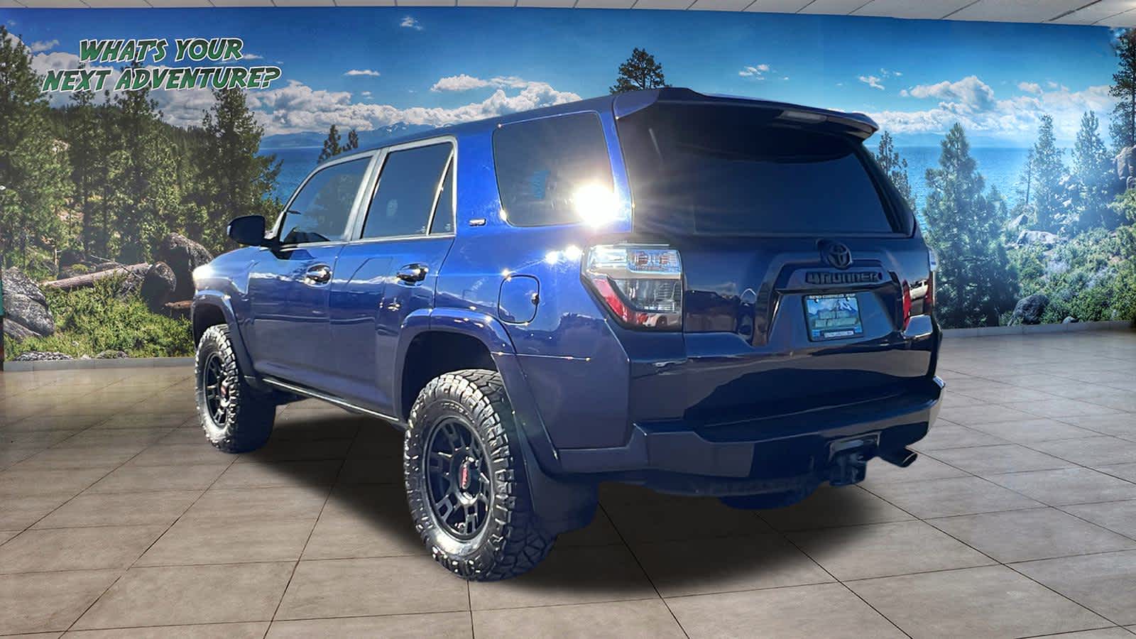 Thumbnail: 2018 Toyota 4Runner - 7