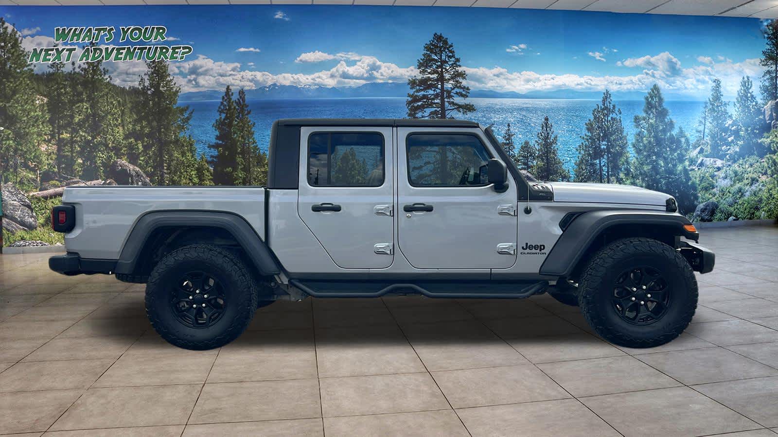 Thumbnail: 2020 Jeep Gladiator - 4