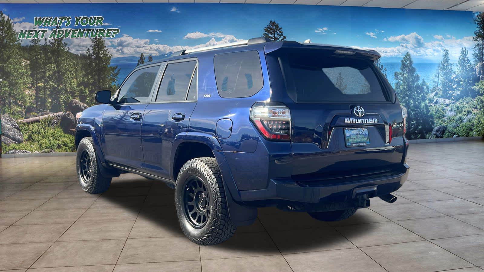 Thumbnail: 2021 Toyota 4Runner - 7