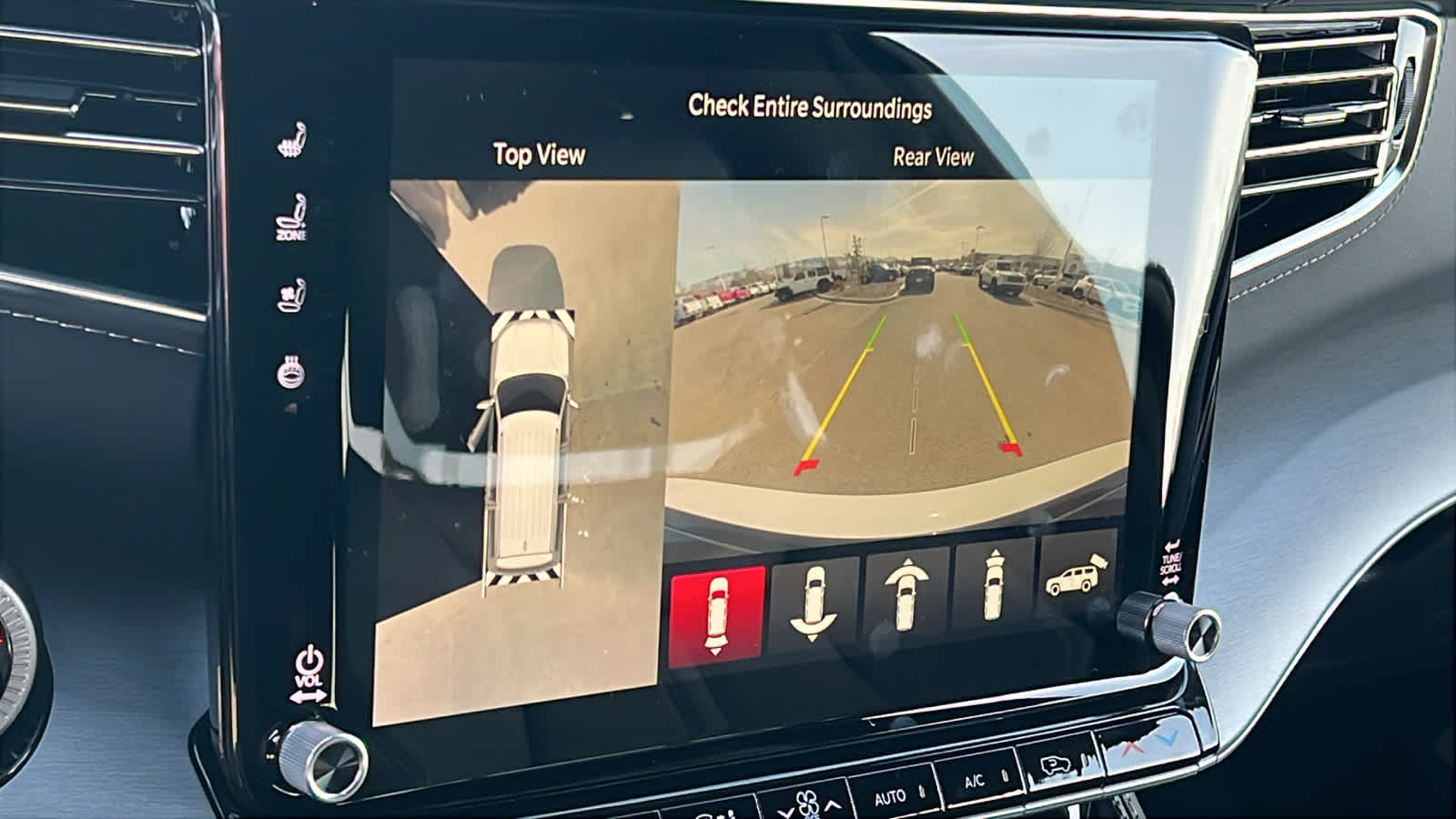 Thumbnail: 2026 Jeep Grand Wagoneer L - 16