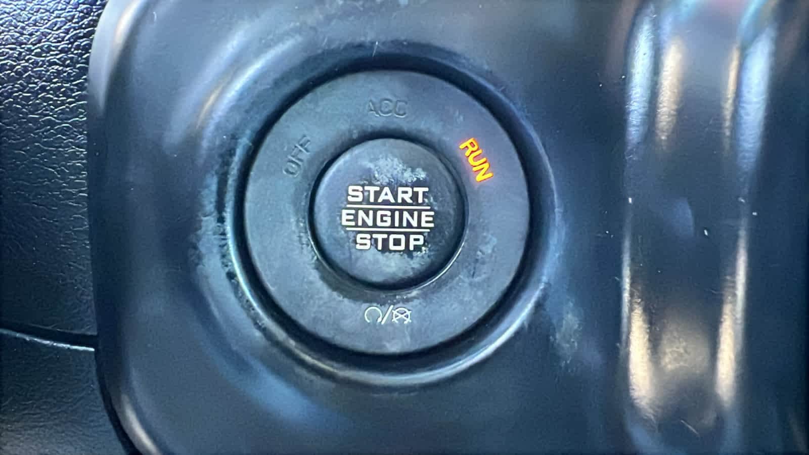 Thumbnail: 2020 Jeep Wrangler - 17